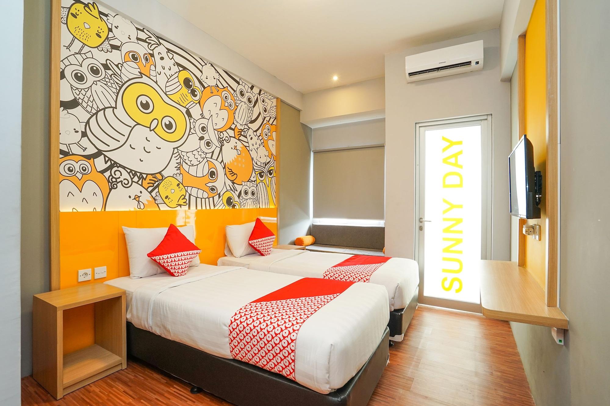 Super Oyo Capital O 91962 Pavilion Permata Surabaya Eksteriør billede
