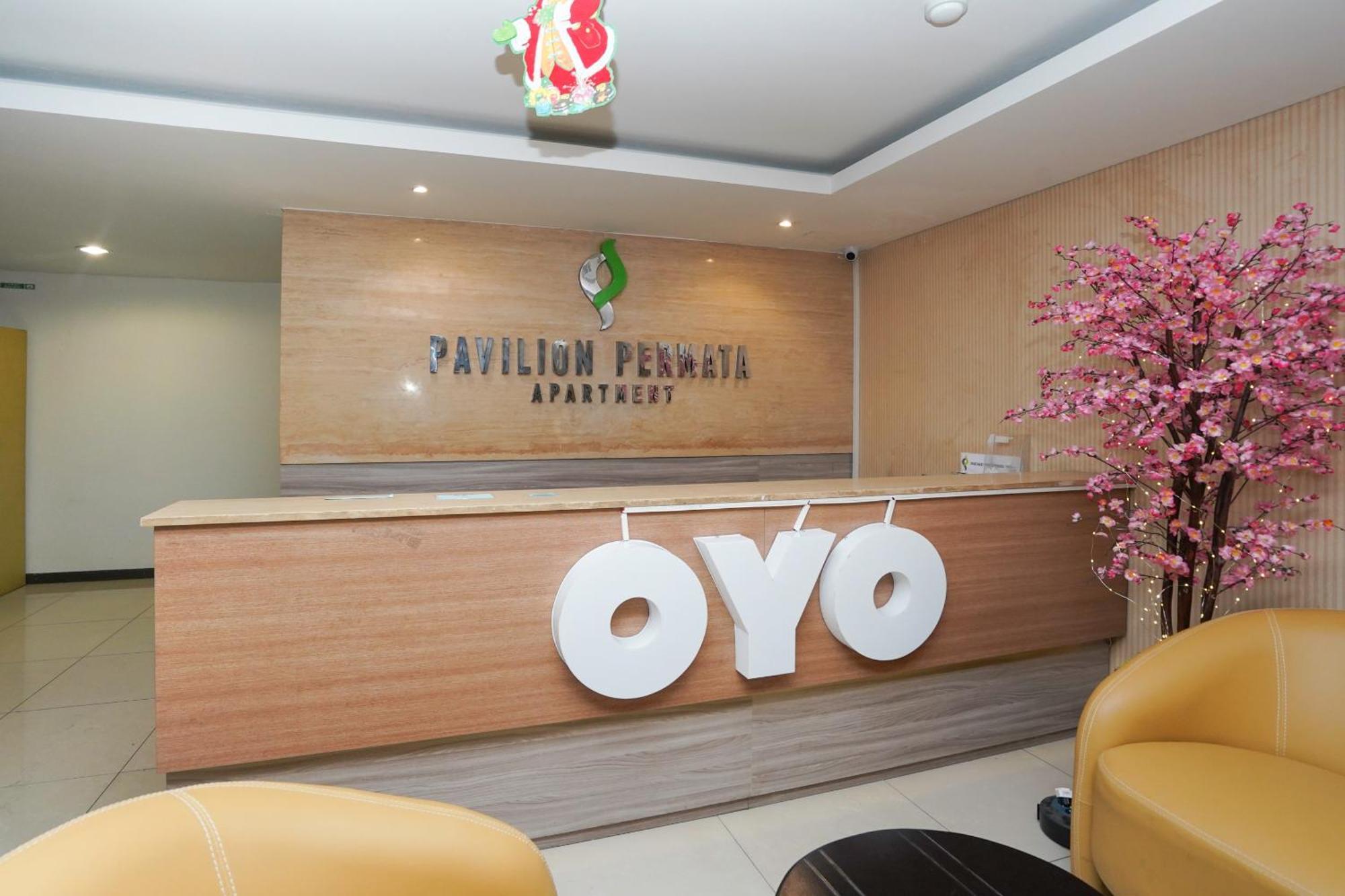 Super Oyo Capital O 91962 Pavilion Permata Surabaya Eksteriør billede